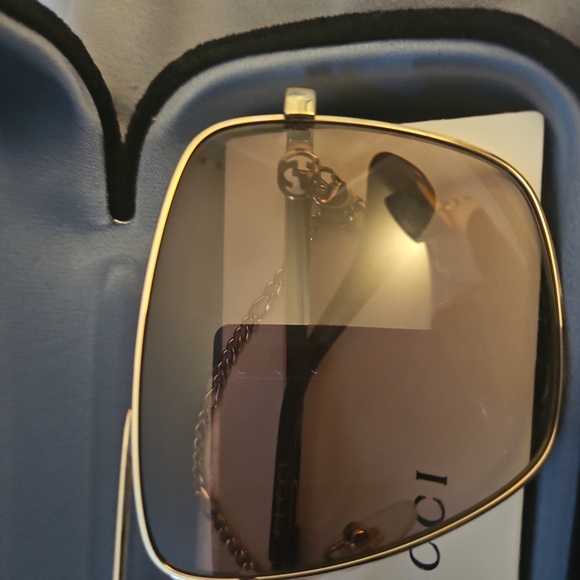 Gucci sunglasses - Picture 4 of 12